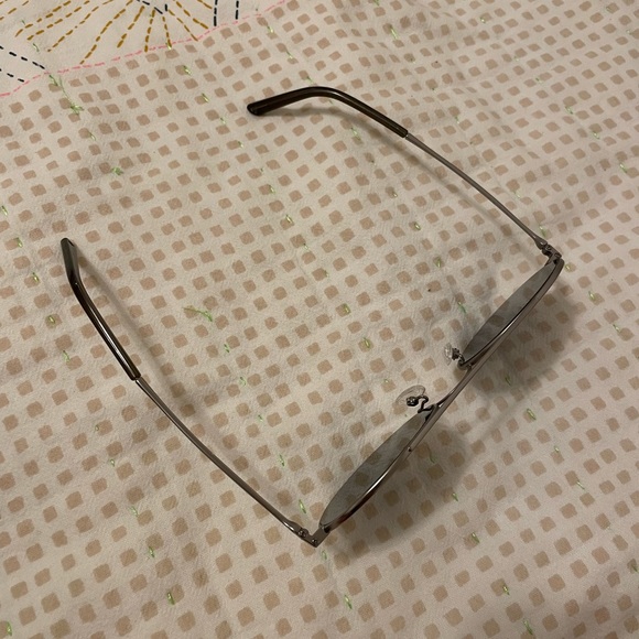 Liinta round mirrored sunglasses - Picture 3 of 6